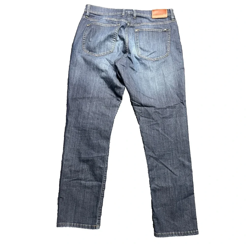 Travis Mathew‎ Legacy Feather Weight Stretch Dark Indigo Jeans Men 32 X 39.5 - Picture 2 of 11